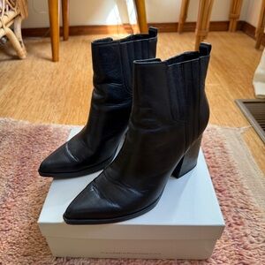 Marc Fisher Oshay Pointed Toe Bootie, sz 9.5